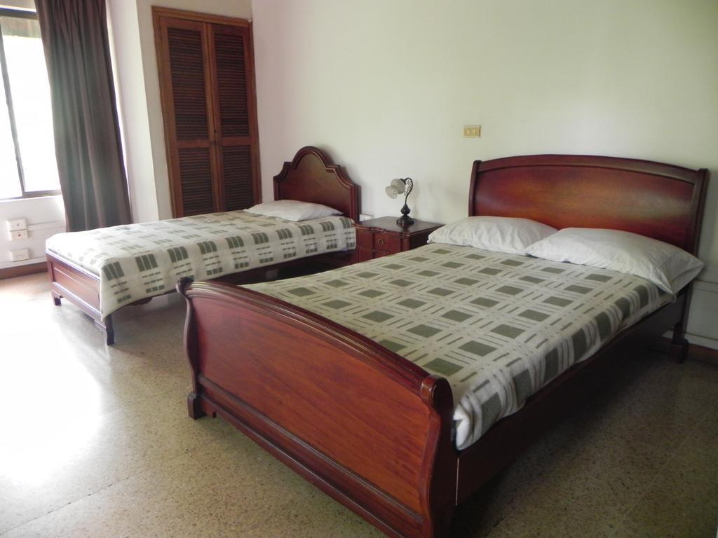 Hostal Tamarindo Itagüí Szoba fotó